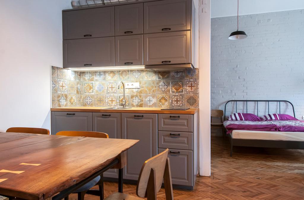 Stylish Downtown Apartment Budapest Exterior foto