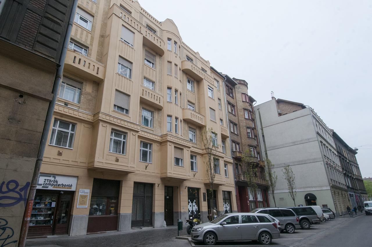 Stylish Downtown Apartment Budapest Exterior foto